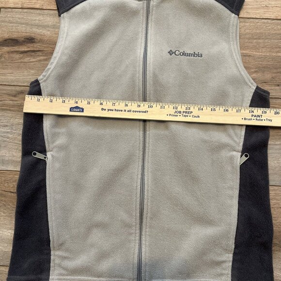 Men's Columbia Fleece Vest SZ SMALL Beige Brown Full Zip Pockets Outdoor - Picture 4 of 9